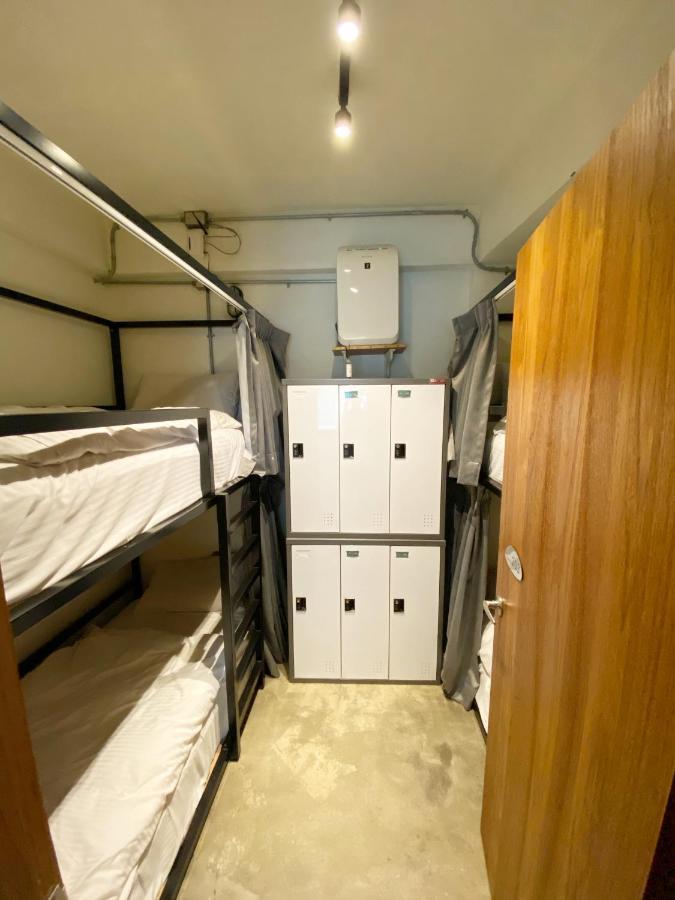 Fengjia Living Lab Hostel Đài Trung Ngoại thất bức ảnh
